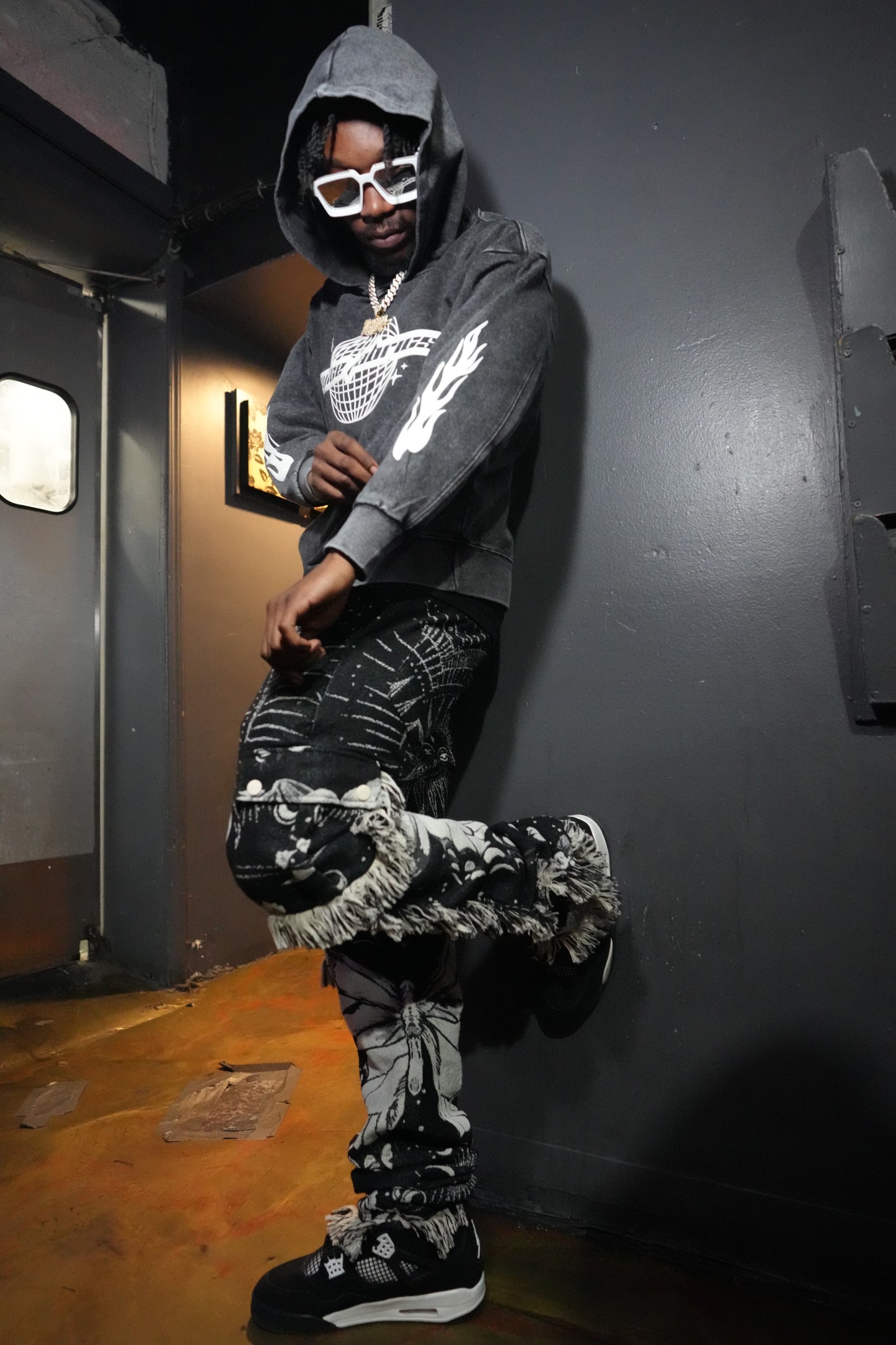 BLACK JUICE FABRICS HOODIE